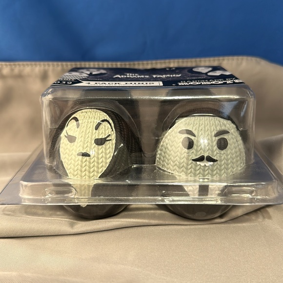 THE ADDAMS FAMILY 4 PACK MINIS COLLECTIBLE VINYL FIGURES - Picture 2 of 7
